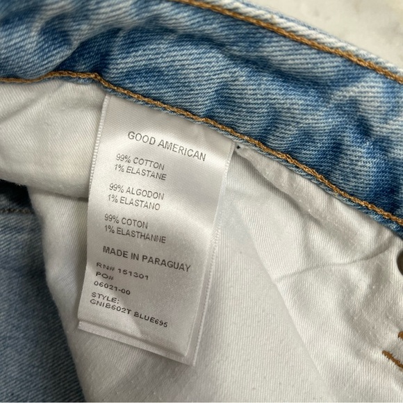 Good American long length denim cut off shorts light wash 9” inseam size 12 - Picture 8 of 8